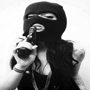 MTG MEGA EMBRAZANTE DE BANDIDO 01 2K23