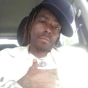 Lay ur body down (feat. Young Pookie)