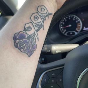 im trapped in my mind and i need help