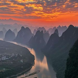 八桂长歌