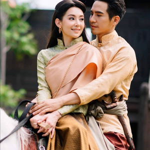 รอเธอ（等待）