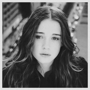 ТЫ НЕ ПОВЗРОСЛЕЛА