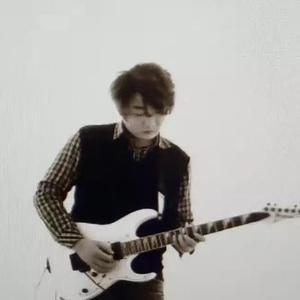 真假游戏 朱传威 伴奏