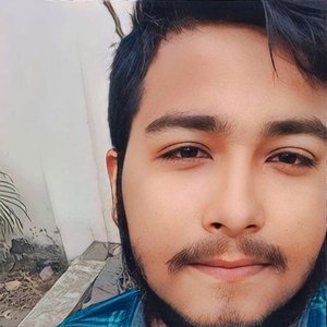 মায়াবতীর মনে সূর্যের রঙ