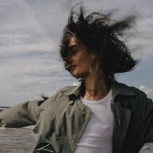 你才不是电子蝴蝶 你是我在异地的爱人