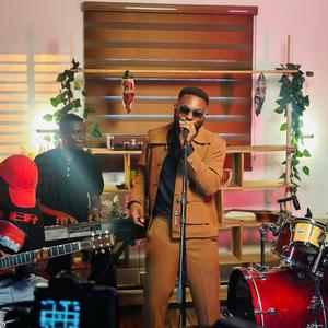 Holy water (Live acoustic)