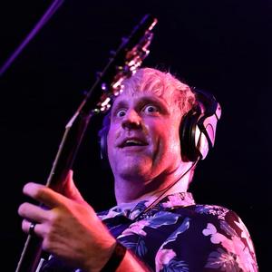 YAHHHHHHHHHH!!! (Live)