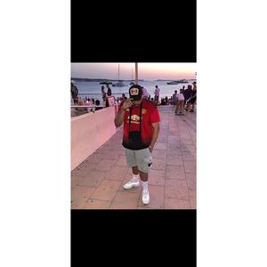 Baddie (feat. KingZino)