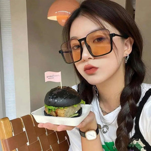 我无法停止被爱的幻想