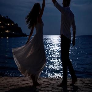 Dancing in the Moonlight