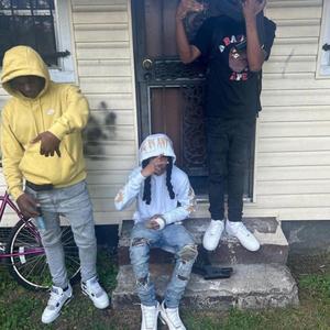 Ona Eastside (feat. Foe Wicced & KCycco)