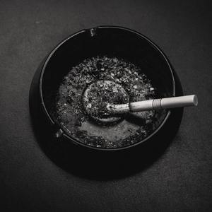 たばこ（烟草）（翻自 コレサワ）