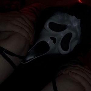 MTG (ELA QUER PELE NA PELE)