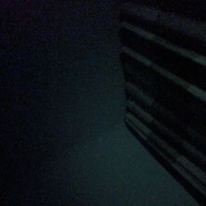 快步走进一个夜晚