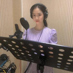 我在人民广场吃炸鸡（翻自 程思佳）