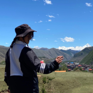 康定在下雪 你不在我身边