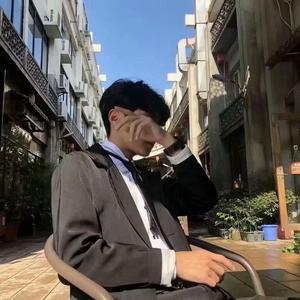 《晚睡的姑娘》（cover.周新诚）