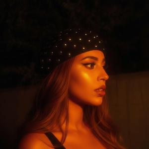 Effortless (feat. Kellys Brown)