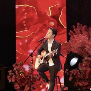 这个城市 谁和你一起悲伤