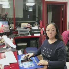 老爷山上的刺玫花