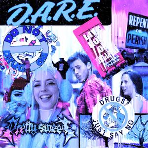 do drugs dress weird