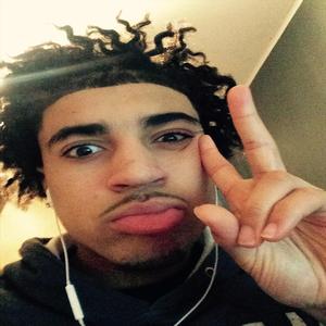 deuces (feat. XayahXo!)