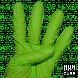 Applause (Lady Gaga No Autotune Cover Parody)