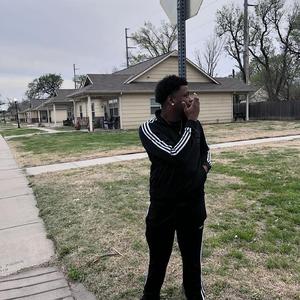 tony elvira (feat. luracks)