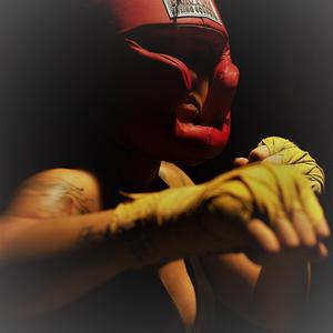 Autotune 100 (feat. Resh SNK)