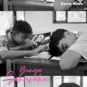 Bunga Sakuraku (Graduation Version)