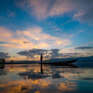 你的怀抱很温暖且纯粹