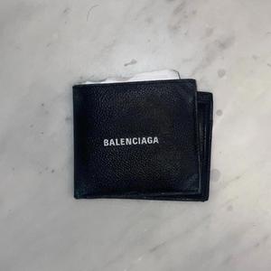 Rock Balenci