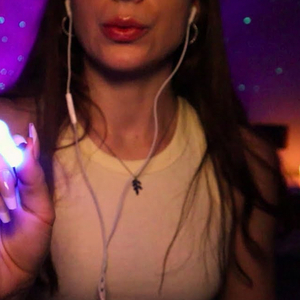 Latex gloves triggers, finger fluttering