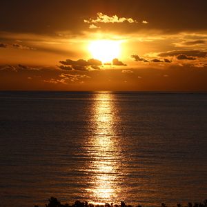 难过（别期待会难过 remix）