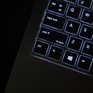 Do you want to scam me (feat. Bhadmanyankee & Fela 2 baba ogba)