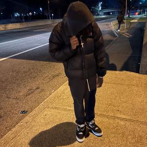 Hit (feat. 3bk.Chris)