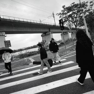 我忘了那条巷子，但我记得我爱过小莉