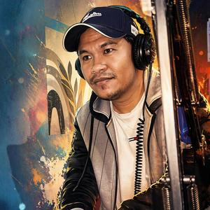 Pinagtagpong Di Inakala (feat. Besmart Porlas)