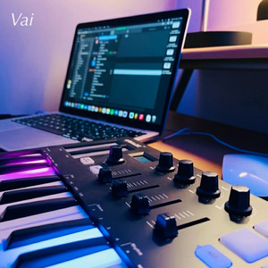 Me Haces Tanta Falta