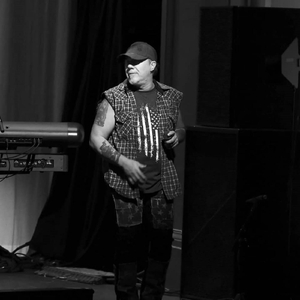 Whiskey Dreams (feat. Jaded Past)