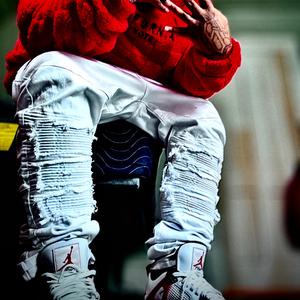 3400 (feat. Lokoboii)