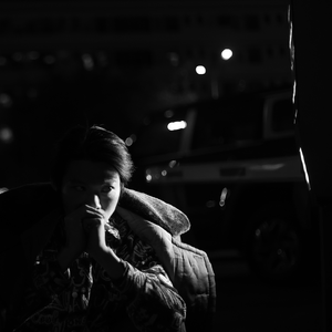 抱紧我深圳 -易白