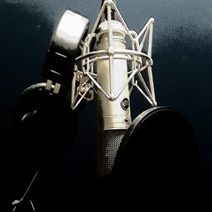 김종완이 마이크에 대고 소리를 질렀을 때 내 목숨을 구했어