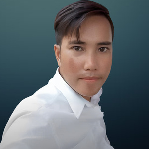 ເຫງົາໃຈໃຕ້ແສງຈັນ