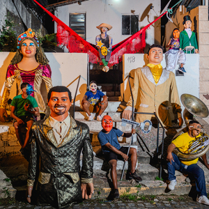 Quem Mexe Quer Balançar