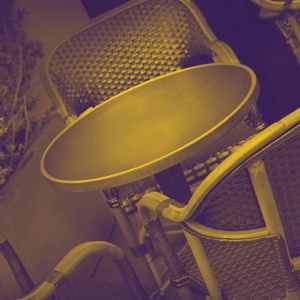 一尘不染凉爽的十月印象数