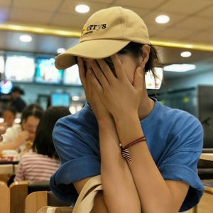 山重水复疑无路