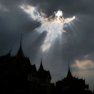 破茧（prod DIVINE MUSIC）