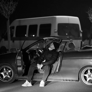 Cristale (feat. Pablo 0.5 Aka Lege)