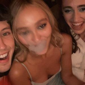 WHERE YA MANZ AT (feat. cllmevos & chozen9)